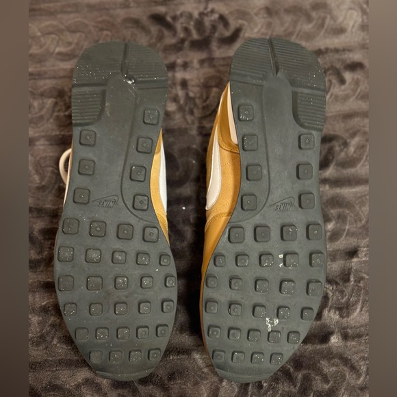 Nike Internationalist (Nike I.D.) - Picture 6 of 6